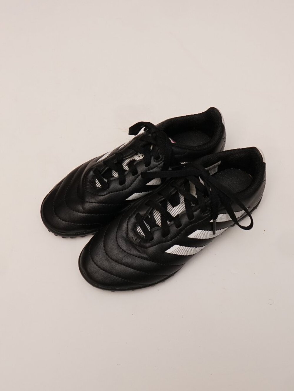 Adidas Soccer Cleats Black with White Stripes , sise us 2.5